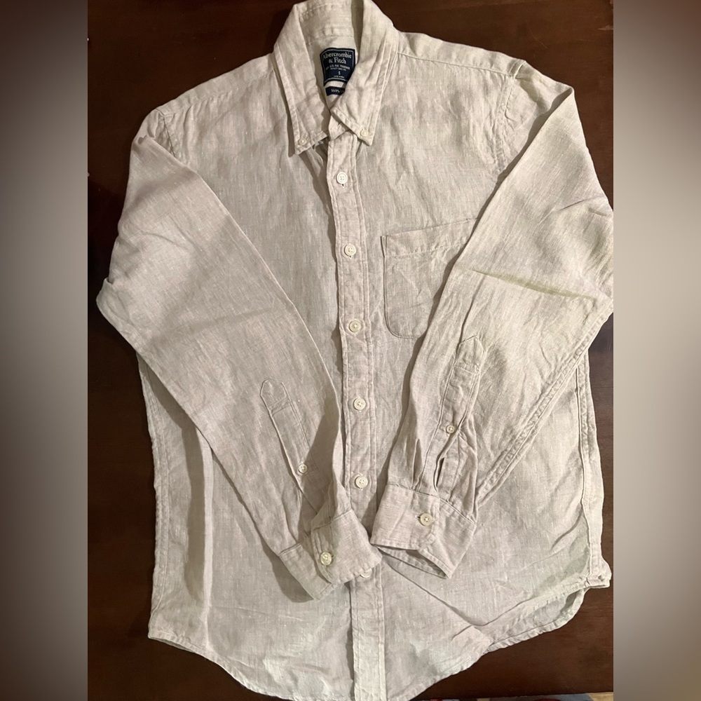 Abercrombie and Fitch 100% linen button up in grey- size small